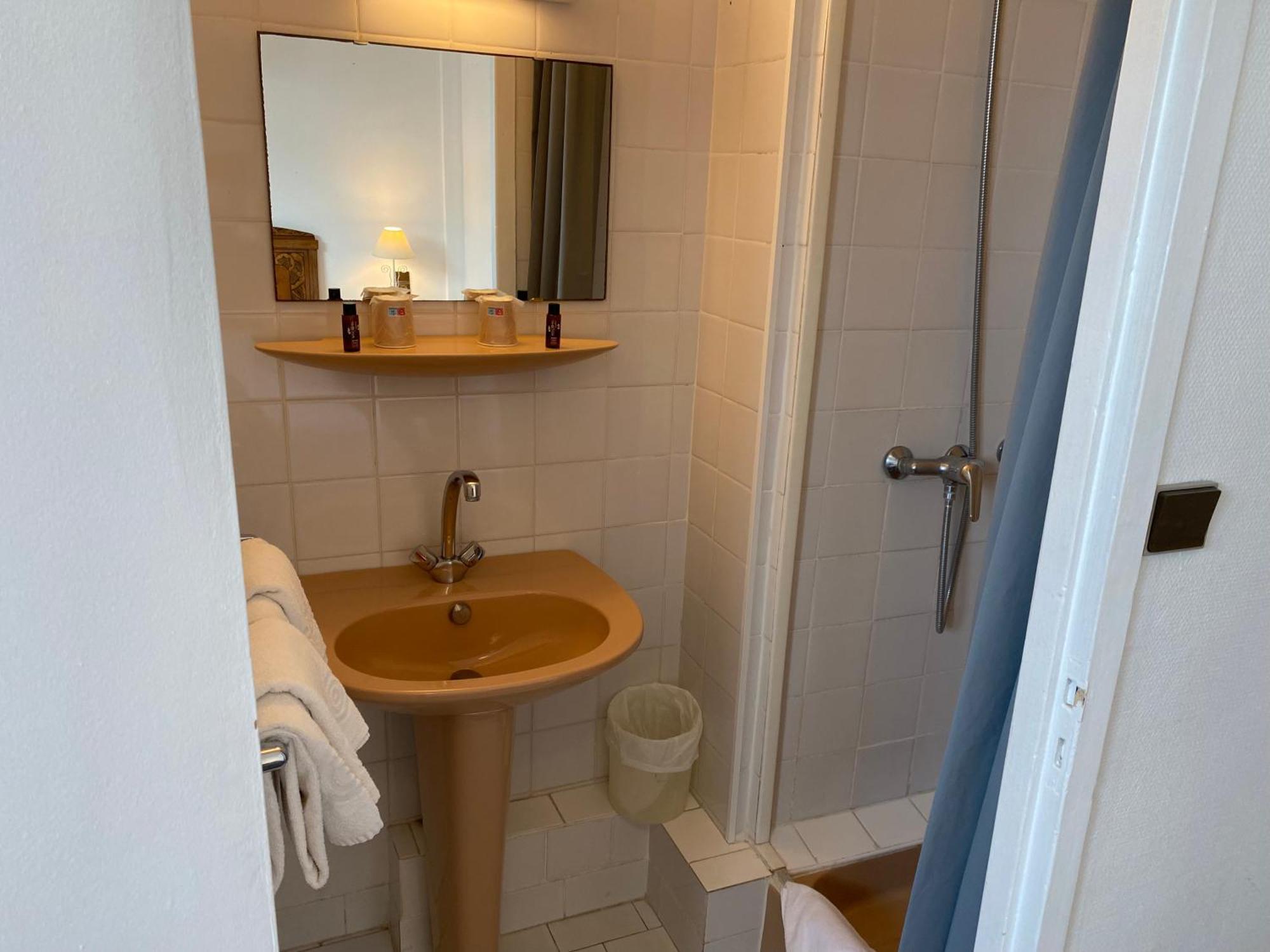 Hotel Restaurant L'Annexe Saint-Valery-en-Caux Eksteriør billede